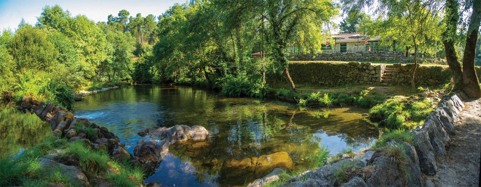 Jardim Da Rosa Pensionat Monção Exteriör bild